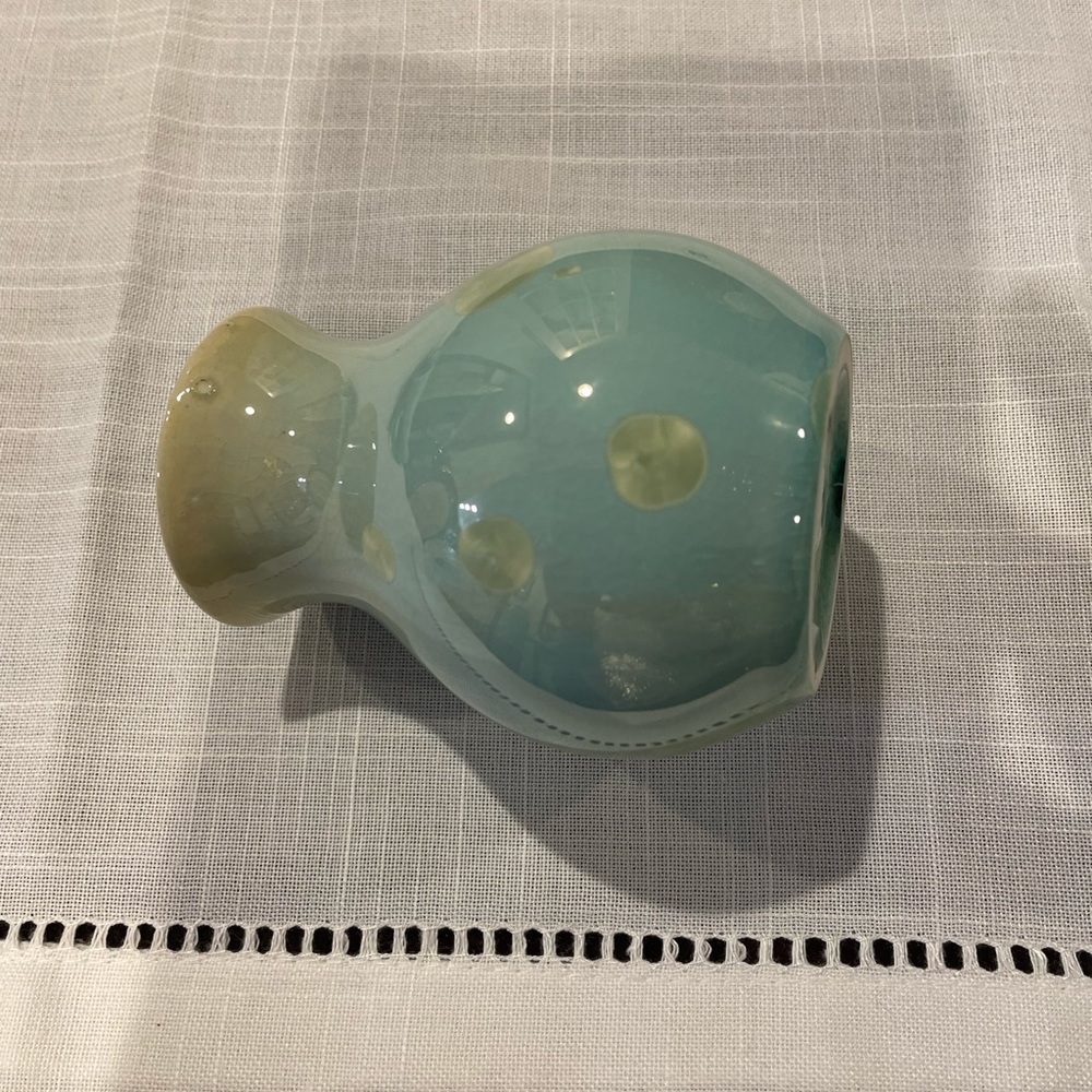 Blue mini vase in bone china